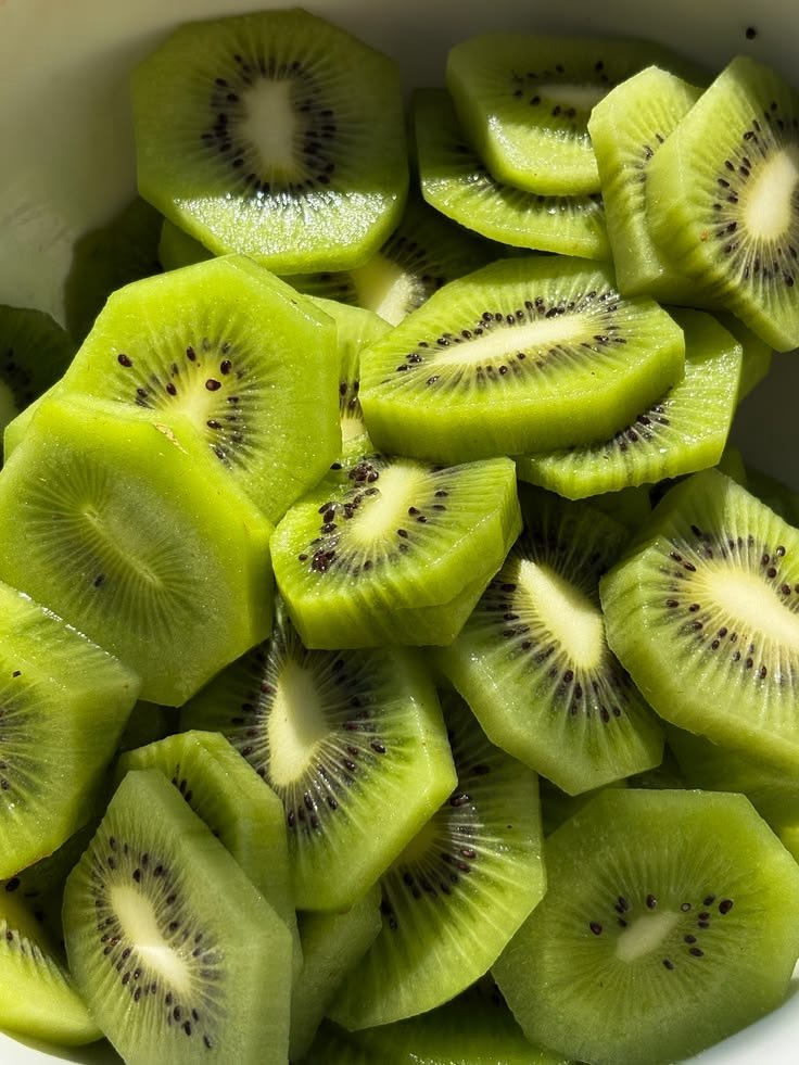 Kiwi Green